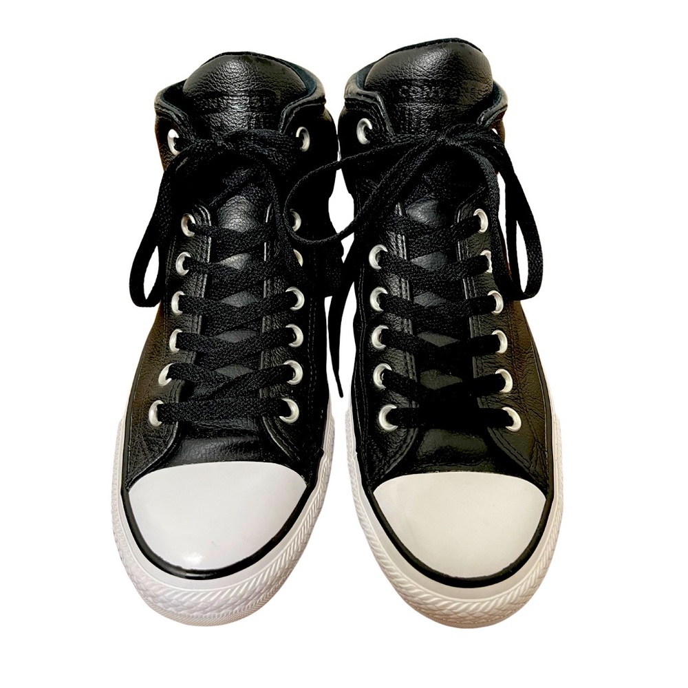 Chuck Taylor All-Star Street Leather Black High-Top Sneakers Size 9